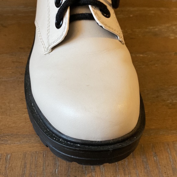 SHEIN White Combat Boots - Picture 8 of 14